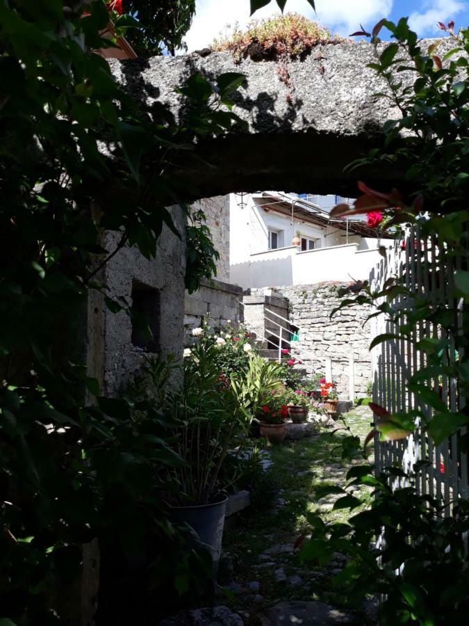 Villa Le Paillier D'Etienne. La Cresse Exterior foto